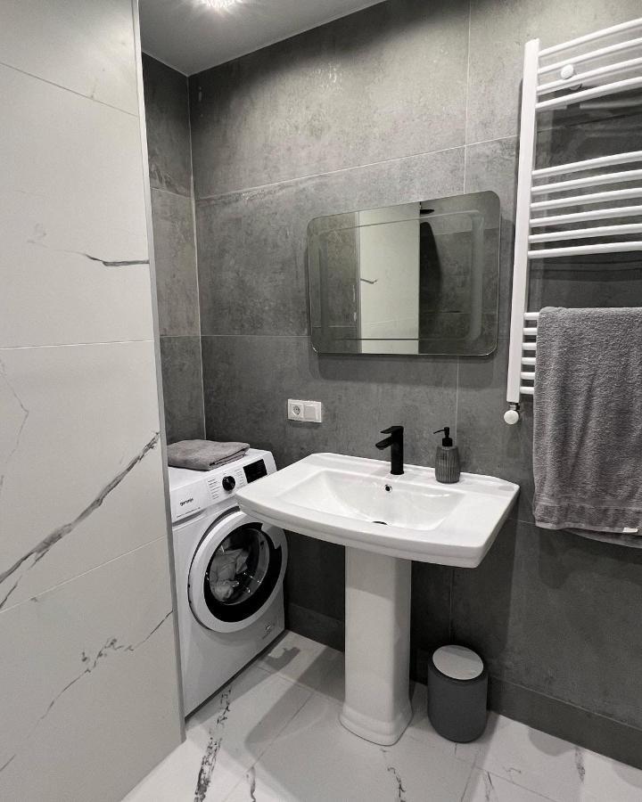Evis Ltd Apartment *