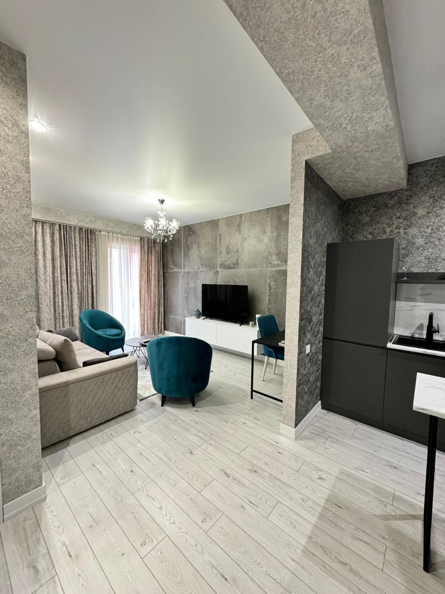 Evis Ltd Apartment *