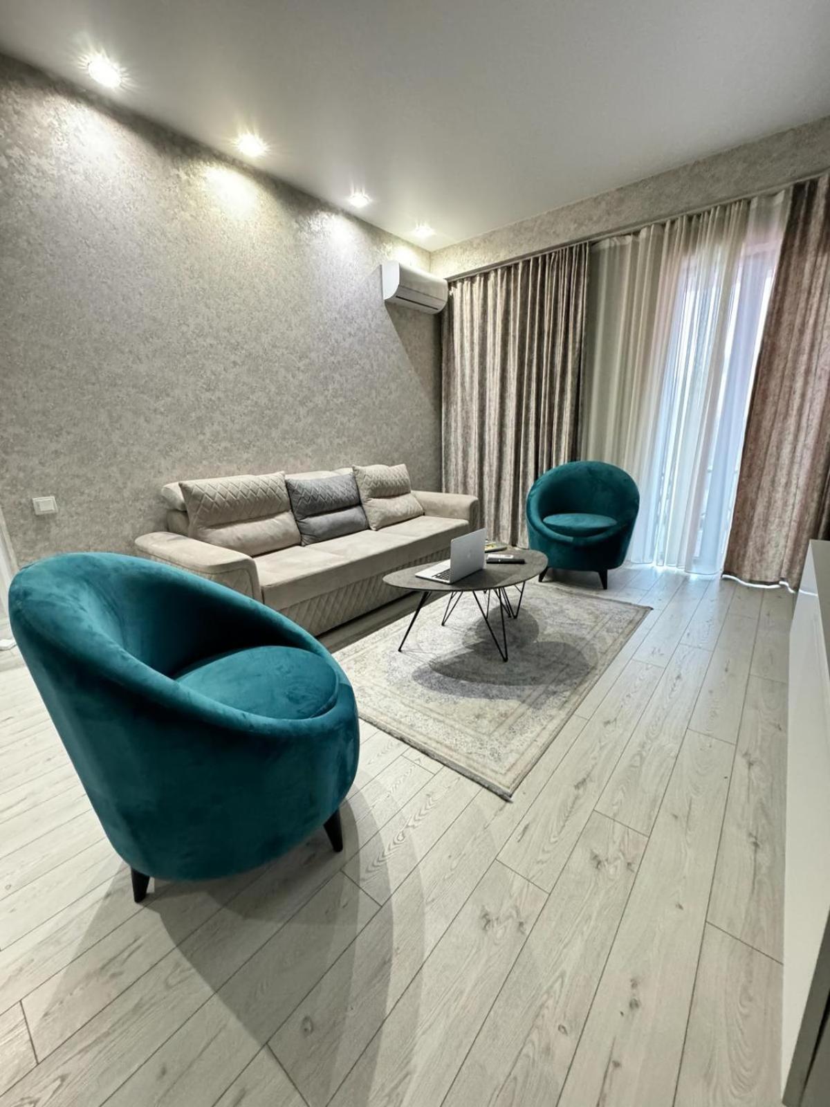 Evis Ltd Apartment